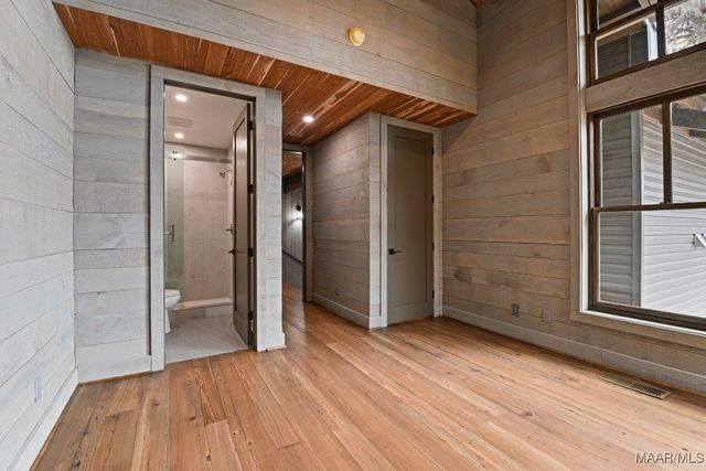 180 GRAYS FERRY Road, Titus, AL 36080