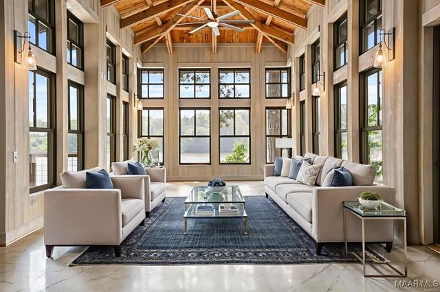 180 GRAYS FERRY Road, Titus, AL 36080