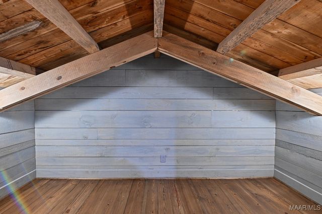 180 GRAYS FERRY Road, Titus, AL 36080