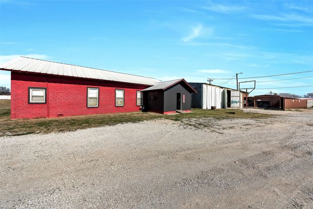 1703 Chico Highway, Bridgeport, TX 76426