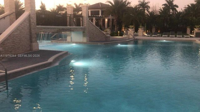 10431 NW 82nd St 5, Doral, FL 33178