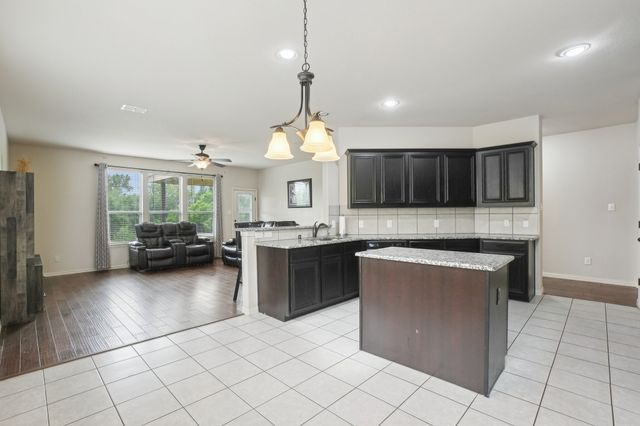 2200 Benjamin Creek Drive, Little Elm, TX 75068