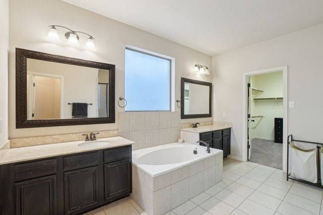 2200 Benjamin Creek Drive, Little Elm, TX 75068