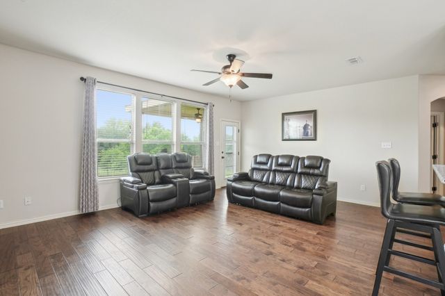 2200 Benjamin Creek Drive, Little Elm, TX 75068