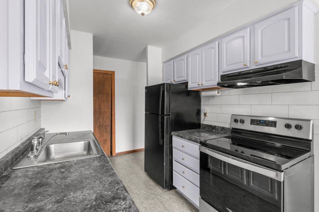 920 6th Street S 5, Hopkins, MN 55343