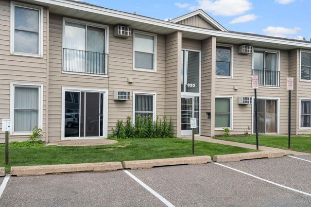 920 6th Street S 5, Hopkins, MN 55343