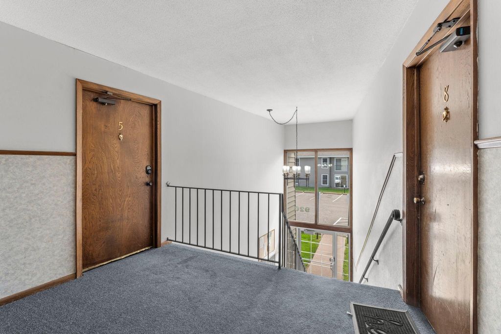 920 6th Street S 5, Hopkins, MN 55343 — photo 5