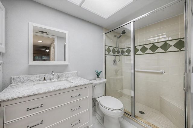 13604 S VILLAGE DRIVE 104, Tampa, FL 33618