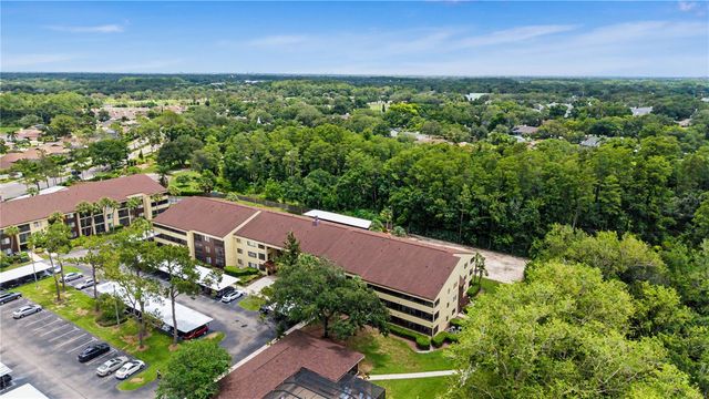 13604 S VILLAGE DRIVE 104, Tampa, FL 33618