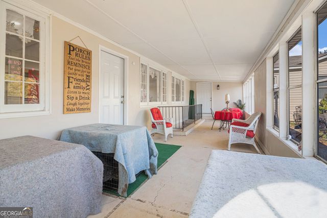 128 Highland Drive, West Point, GA 31833