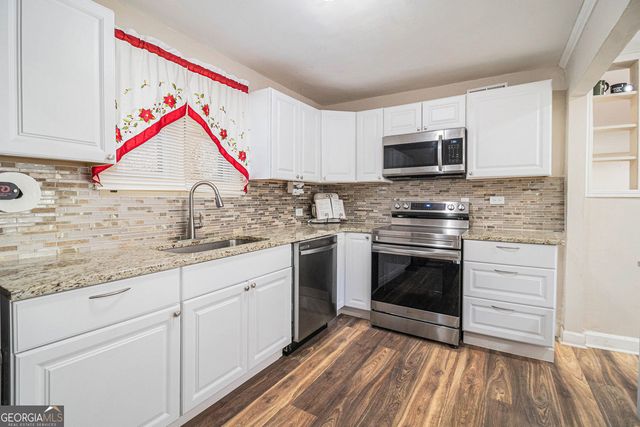 128 Highland Drive, West Point, GA 31833