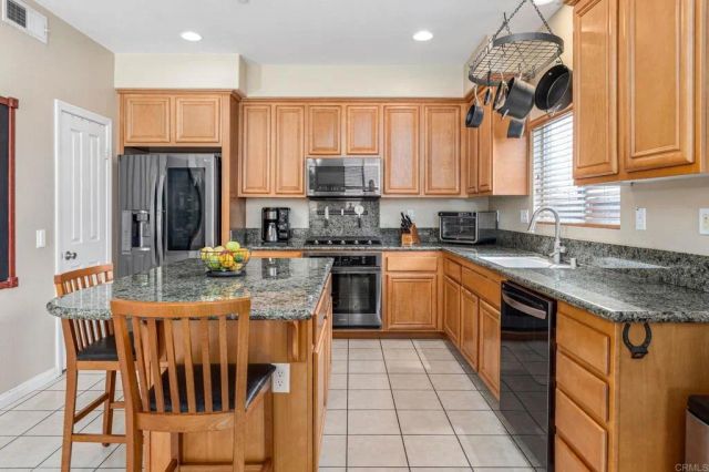 2292 Marquand, Alpine, CA 91901