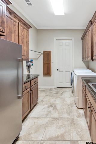 8350 FM 346 W, Flint, TX 75762