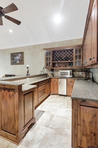 8350 FM 346 W, Flint, TX 75762