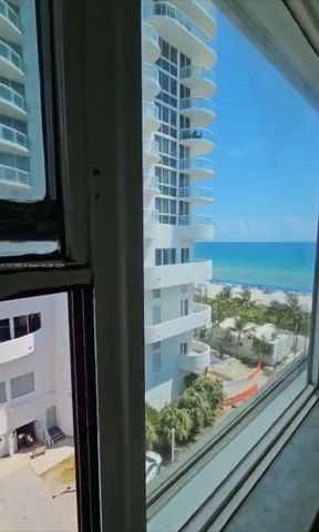 6345 Collins 732, Miami Beach, FL 33141