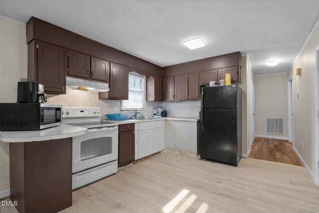 5125 Gainor Avenue, Battleboro, NC 27809