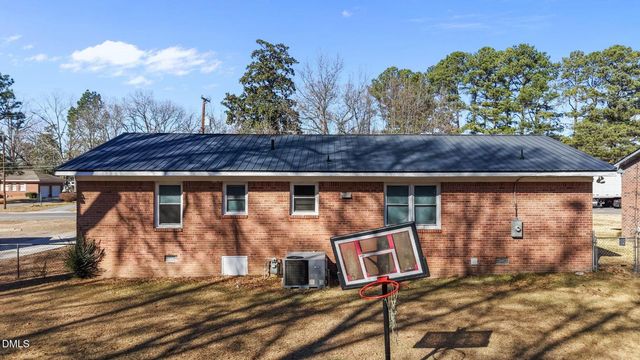 5125 Gainor Avenue, Battleboro, NC 27809