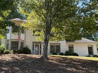 5868 Valine Way, Sugar Hill, GA 30518