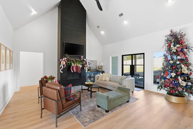 10 Beckett Drive, Greenbrier, AR 72058