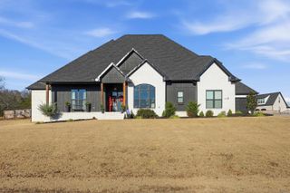 10 Beckett Drive, Greenbrier, AR 72058