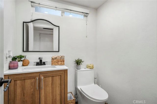 2883 Hollow Glen Circle, Rialto, CA 92376