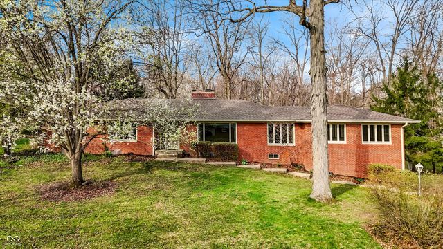 10712 Wildwood Drive, Fishers, IN 46037