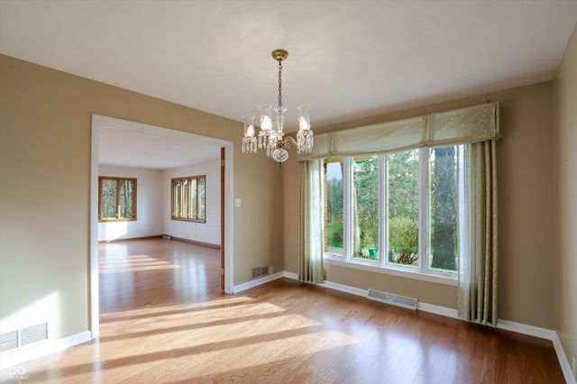 10712 Wildwood Drive, Fishers, IN 46037