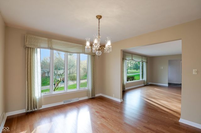 10712 Wildwood Drive, Fishers, IN 46037