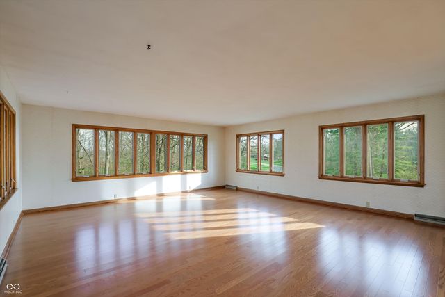 10712 Wildwood Drive, Fishers, IN 46037