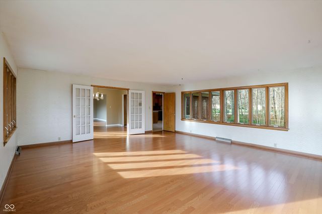 10712 Wildwood Drive, Fishers, IN 46037