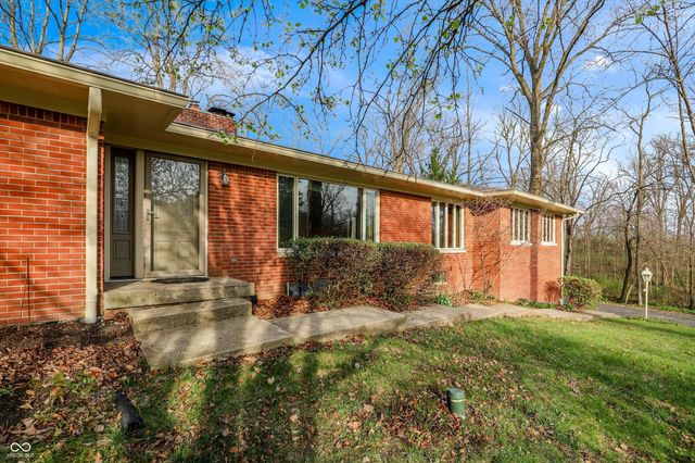 10712 Wildwood Drive, Fishers, IN 46037