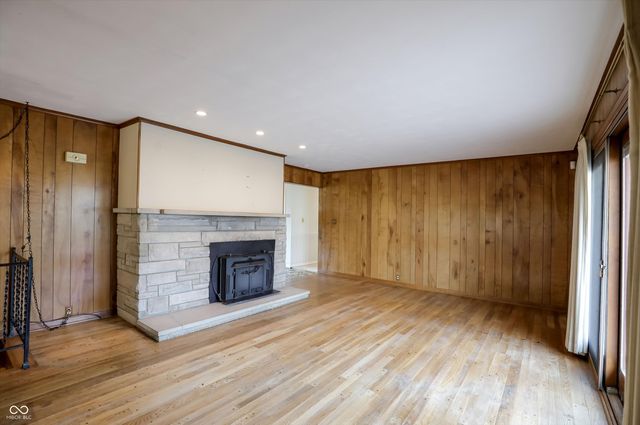 10712 Wildwood Drive, Fishers, IN 46037