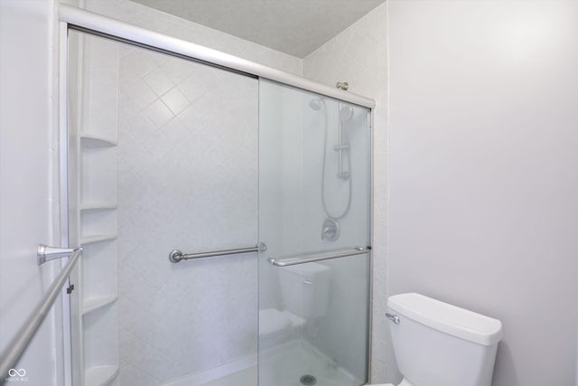 10712 Wildwood Drive, Fishers, IN 46037