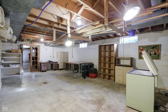 10712 Wildwood Drive, Fishers, IN 46037