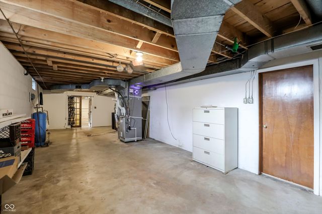 10712 Wildwood Drive, Fishers, IN 46037