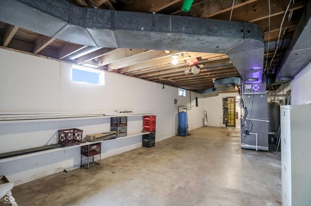 10712 Wildwood Drive, Fishers, IN 46037