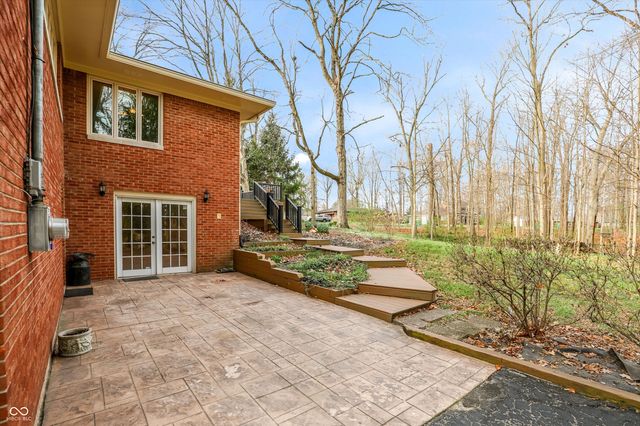 10712 Wildwood Drive, Fishers, IN 46037