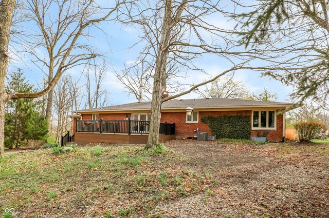 10712 Wildwood Drive, Fishers, IN 46037