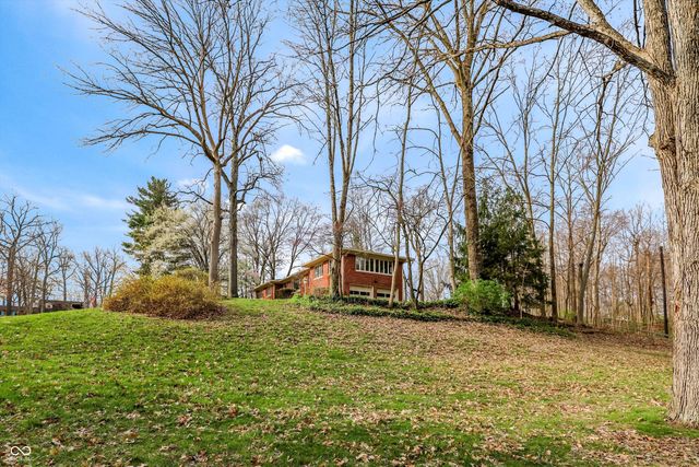 10712 Wildwood Drive, Fishers, IN 46037