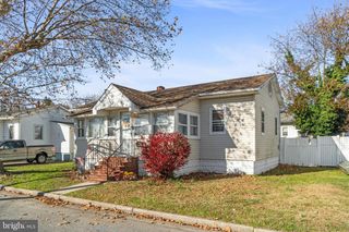 262 LAUREL STREET, Carneys Point, NJ 08069