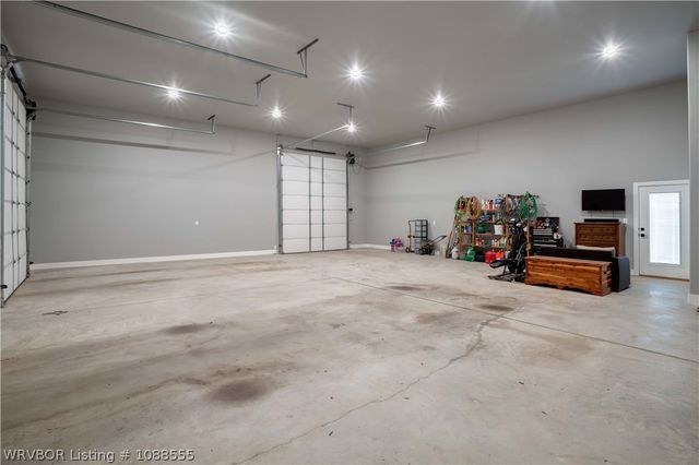 4202 Bonanza Road, Fort Smith, AR 72916