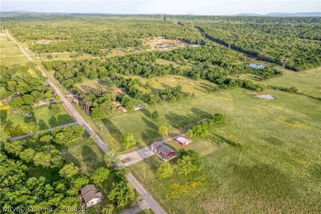 4202 Bonanza Road, Fort Smith, AR 72916