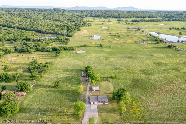 4202 Bonanza Road, Fort Smith, AR 72916
