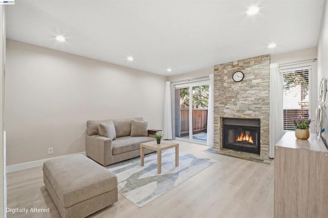 3867 Burton Cmn, Fremont, CA 94536