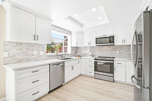 3867 Burton Cmn, Fremont, CA 94536