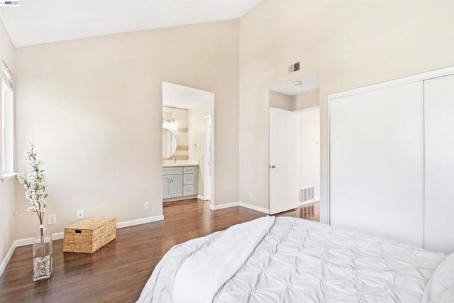 3867 Burton Cmn, Fremont, CA 94536