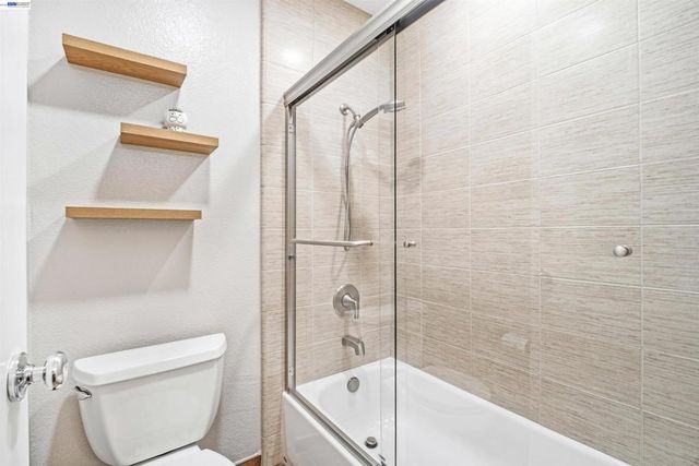 3867 Burton Cmn, Fremont, CA 94536