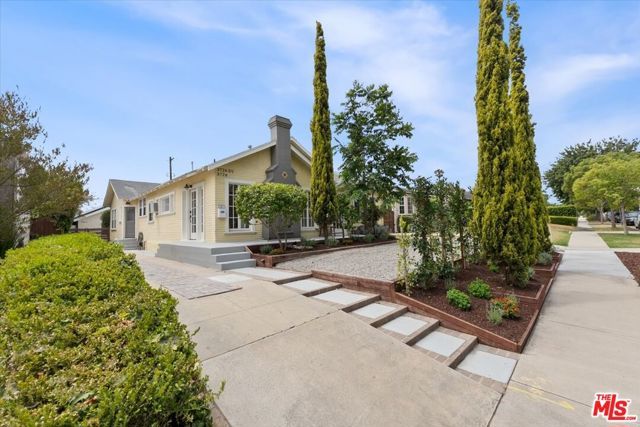 3726 W 59th Street, Los Angeles, CA 90043
