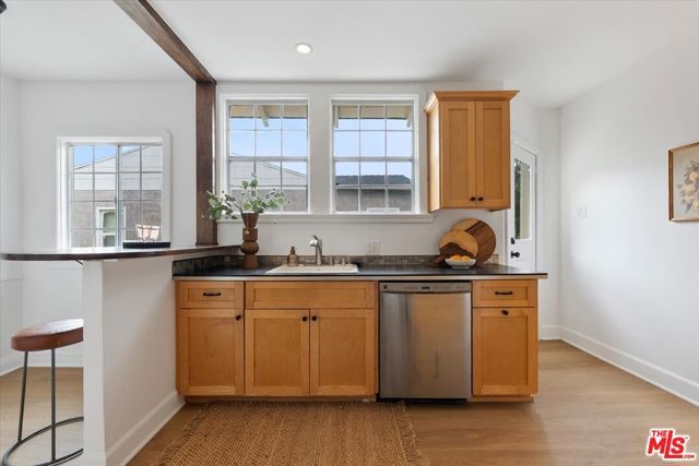 3726 W 59th Street, Los Angeles, CA 90043