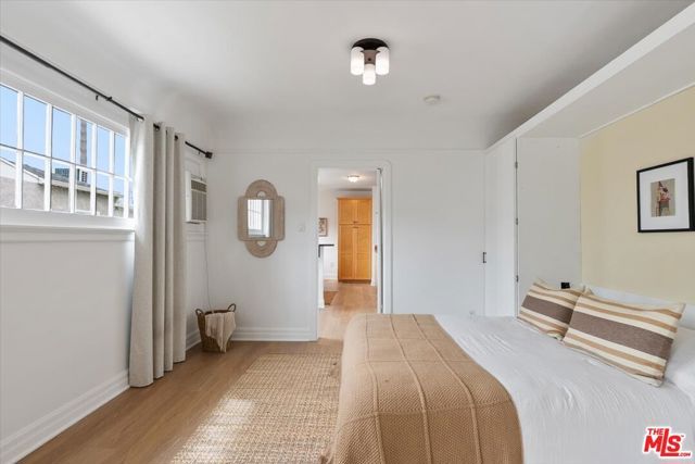 3726 W 59th Street, Los Angeles, CA 90043